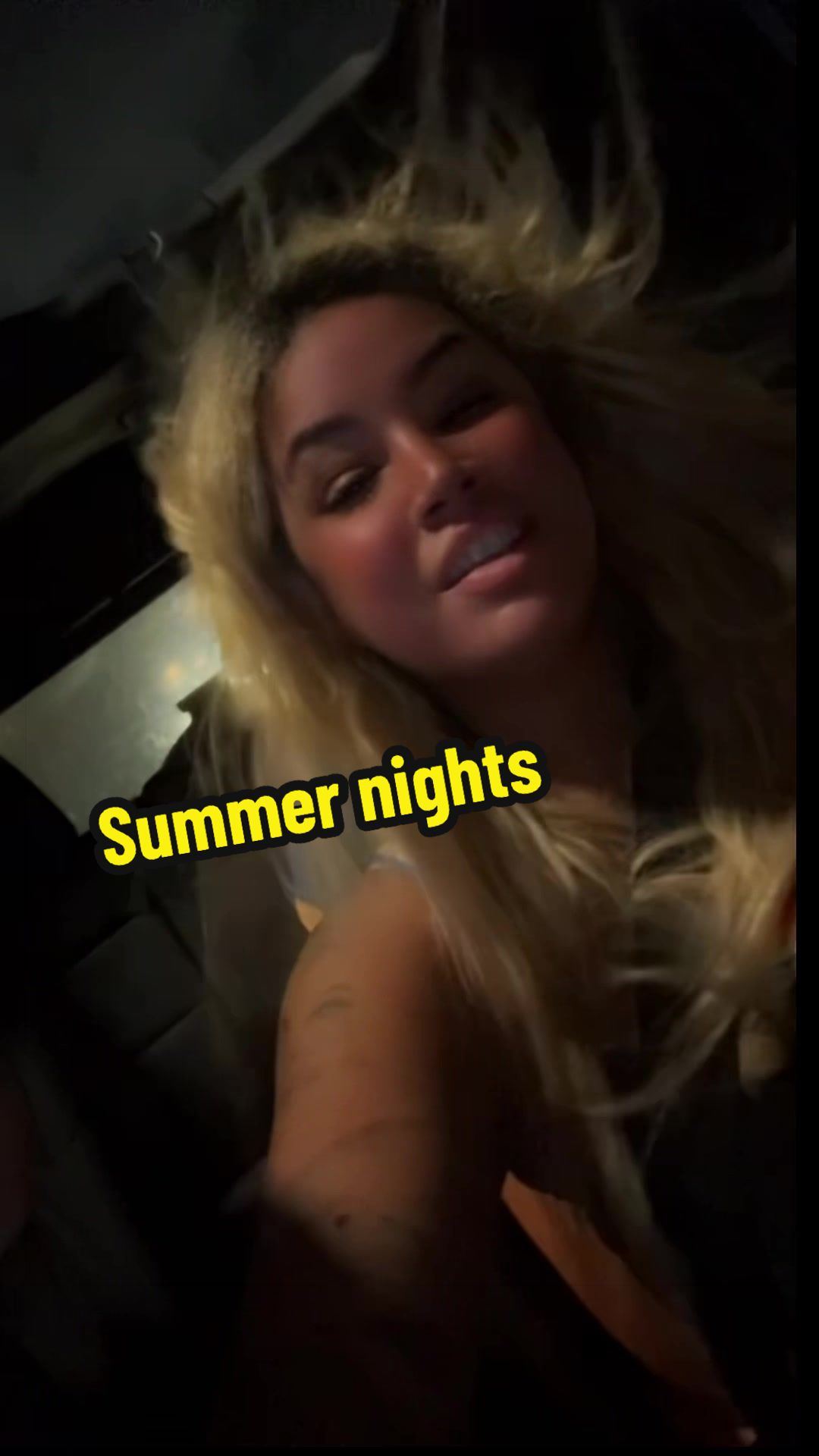 @FinalgirlSummer ⛺️💄👙