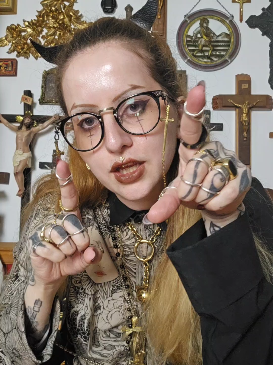 @Femme Death