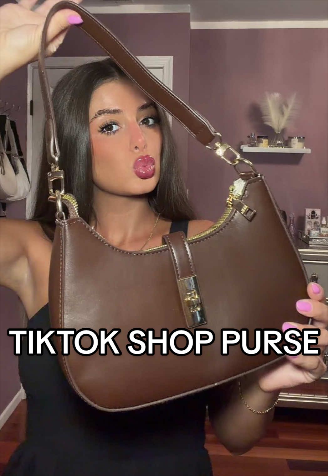 @nicolettagambino