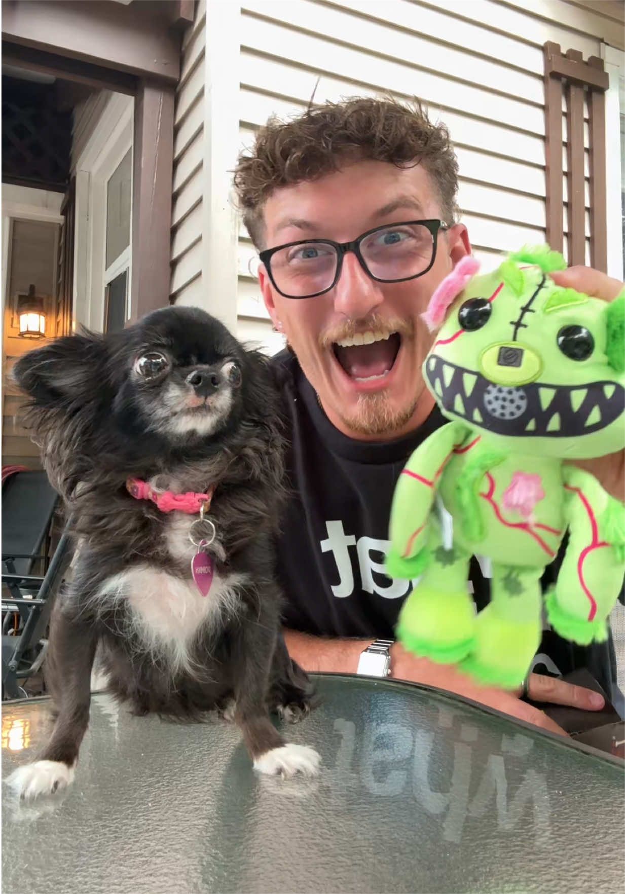 @JoshPuddinAndDozer