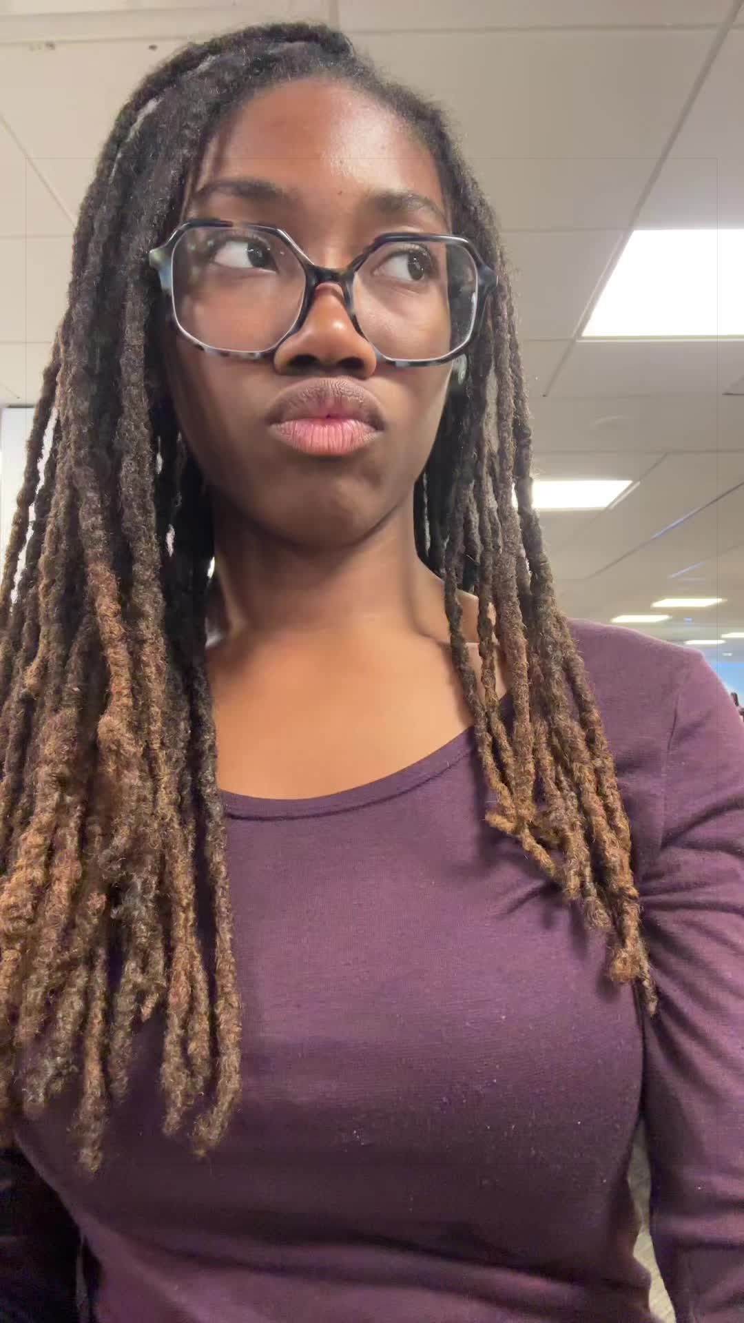 @Nat✌🏾