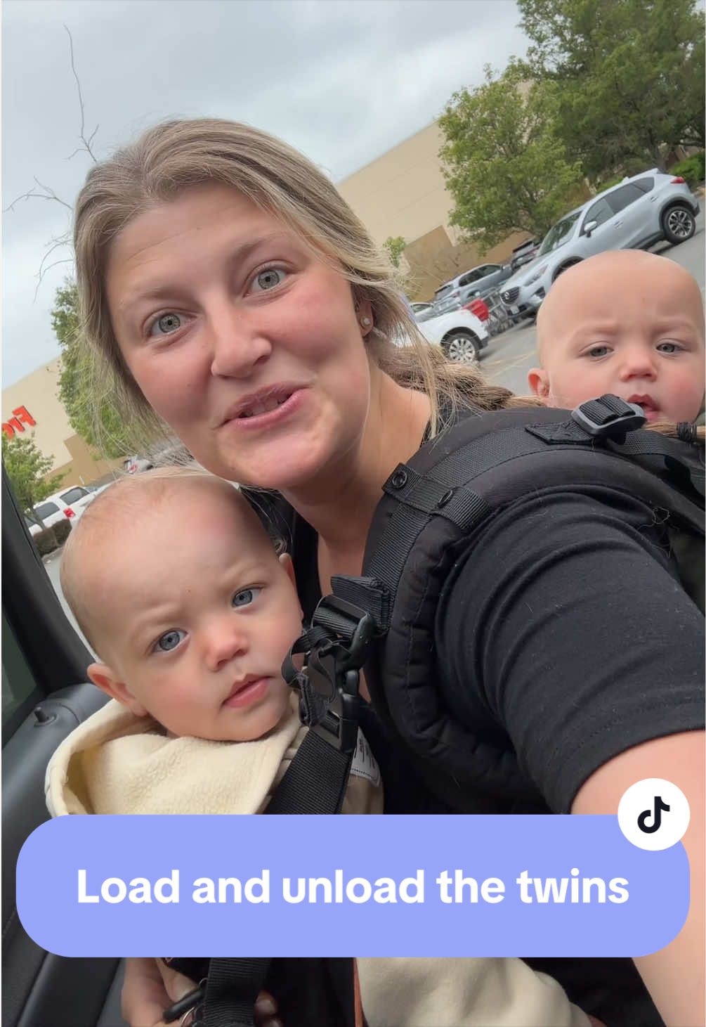 @Jenna Gahan-Toddler & Twin Mom