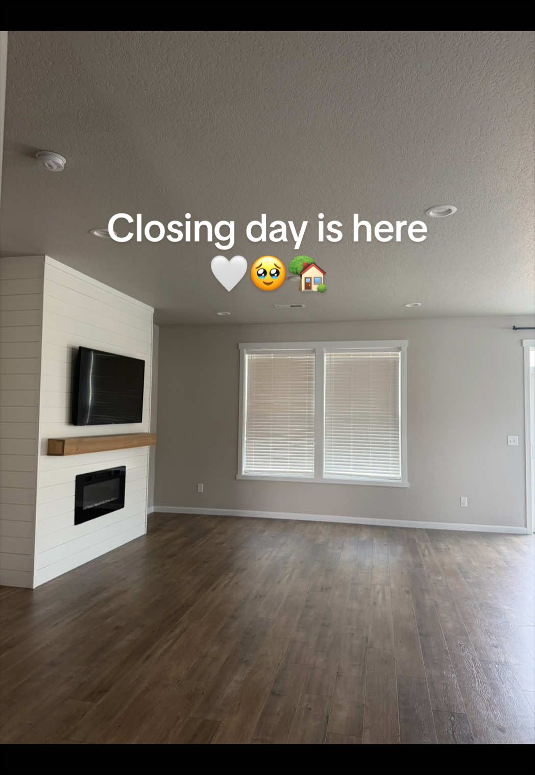 @M 🤍