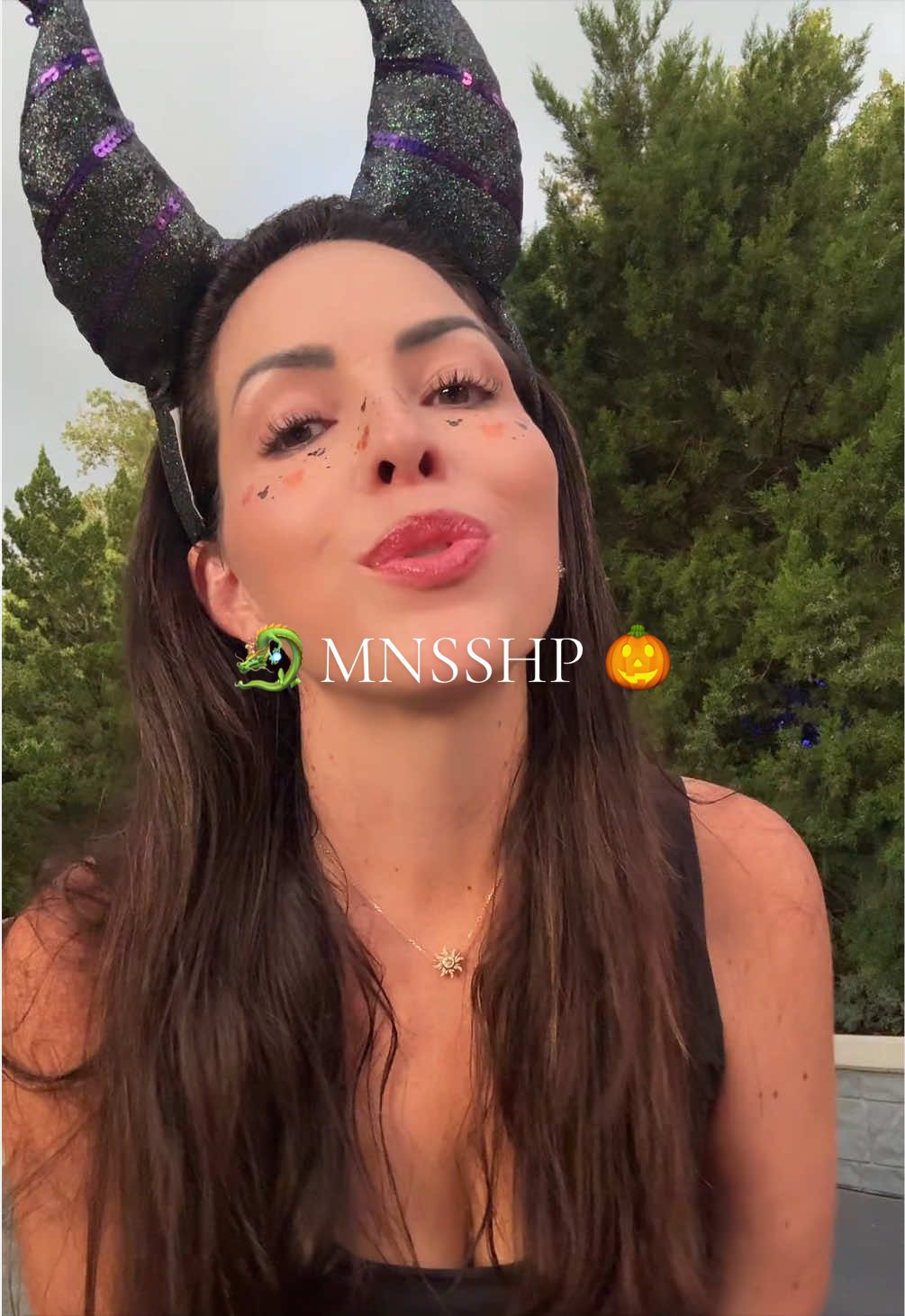 @Victoria Lauren