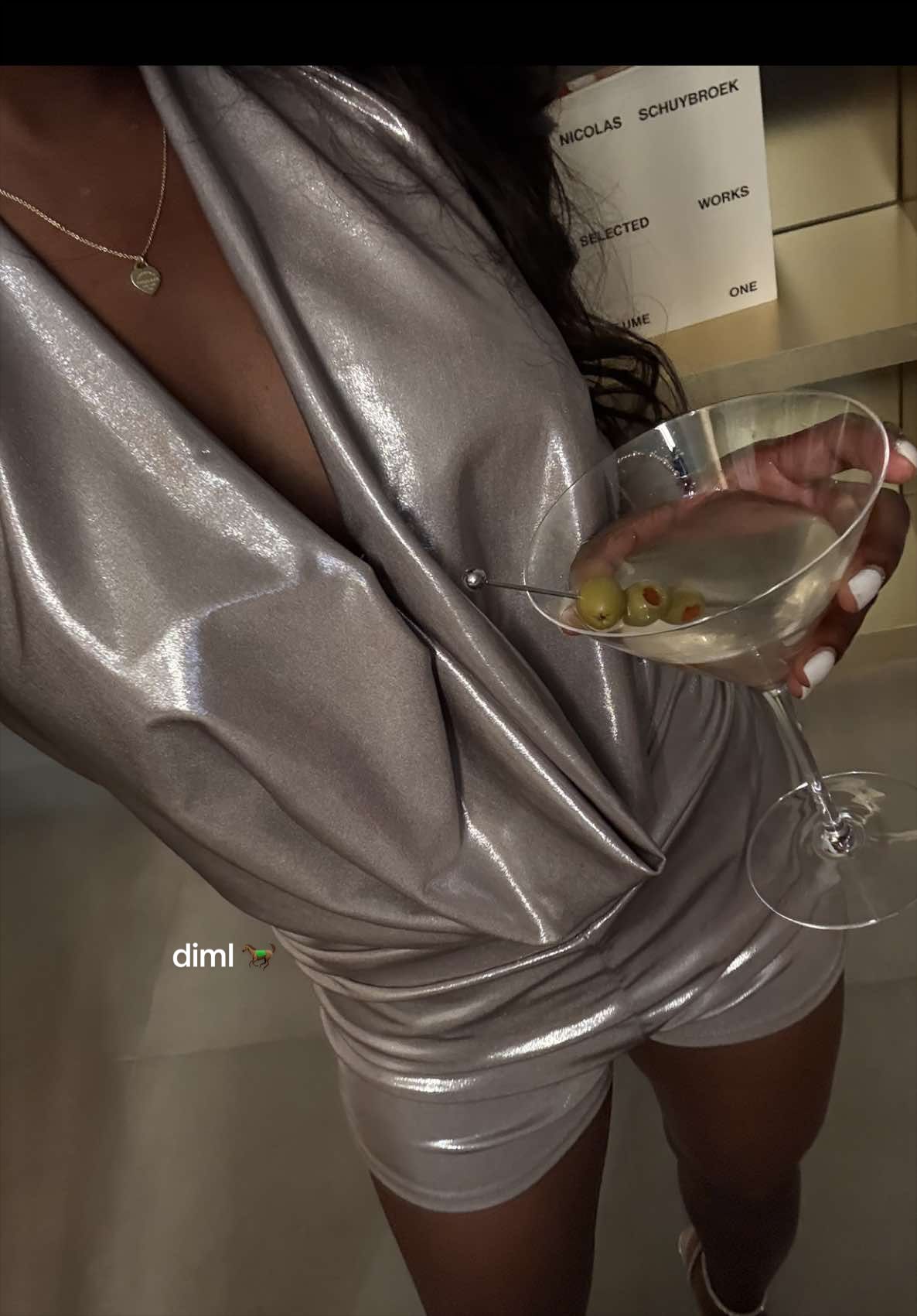 @NiyaNextDoor
