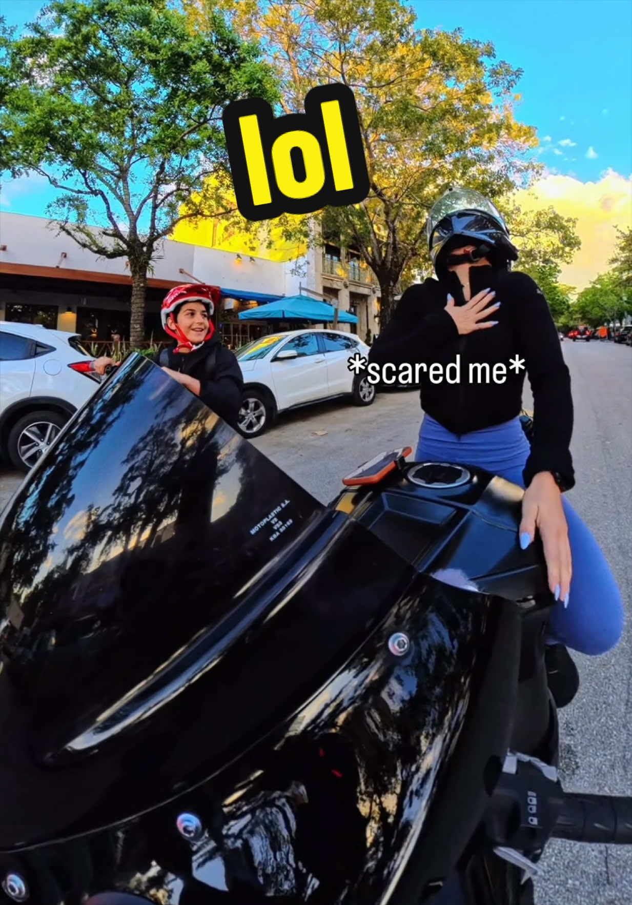 @itscarolinamarie3