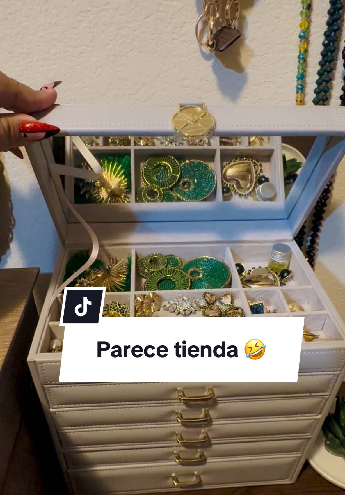 @Cris López