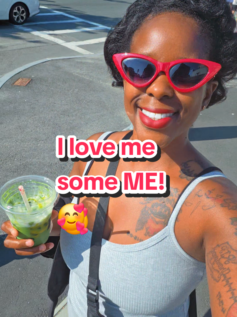 @Rosey 🌹| Content Creator