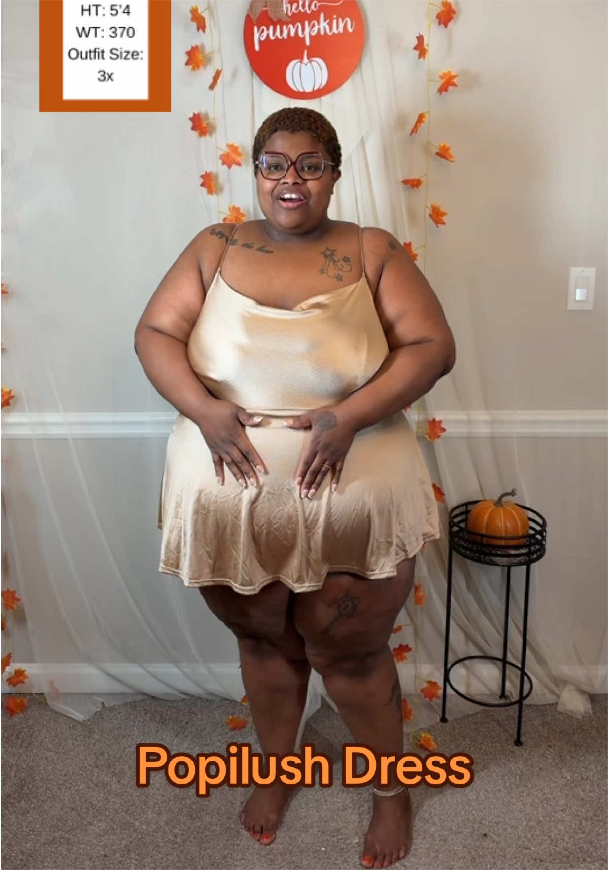 @Nikki • Plus Size Fashion