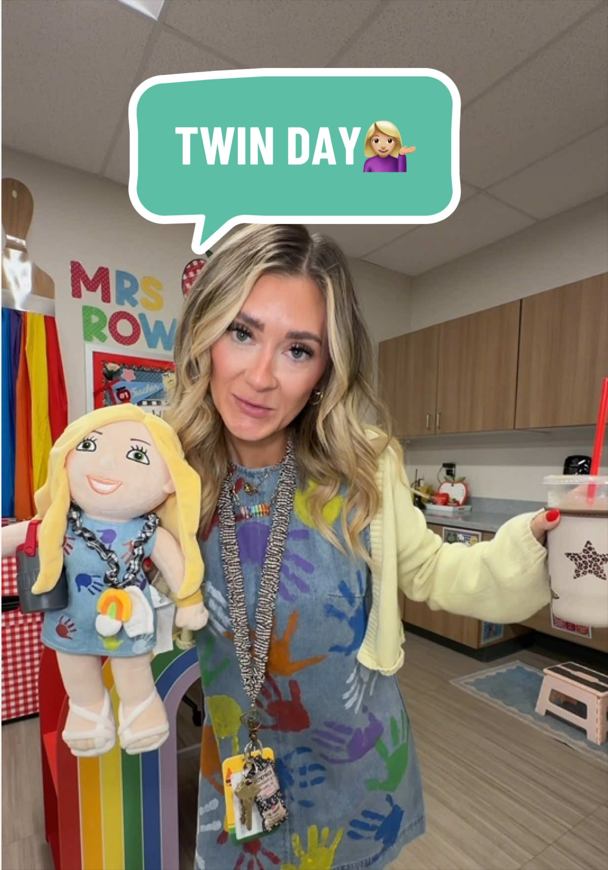 @Hales | boy mom | Teacher