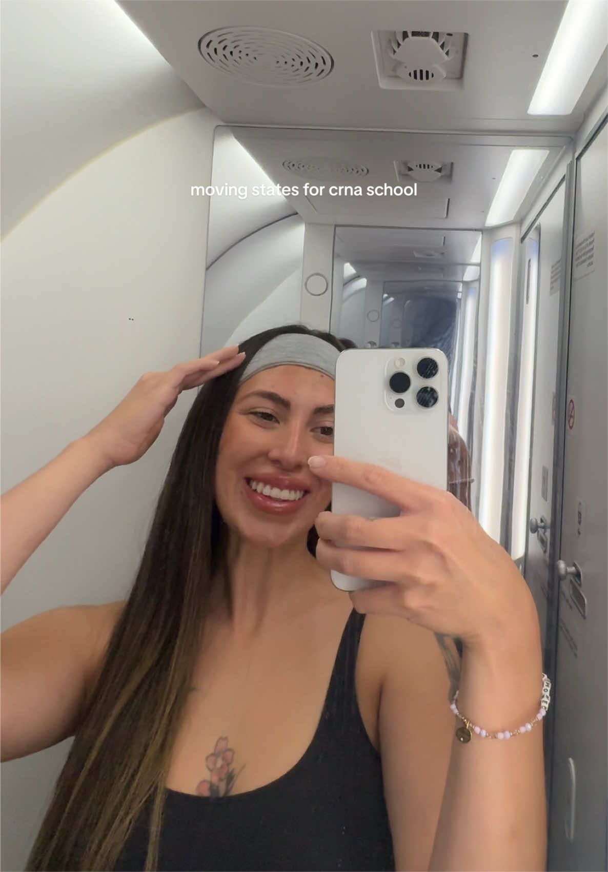 @kirianvanessa_