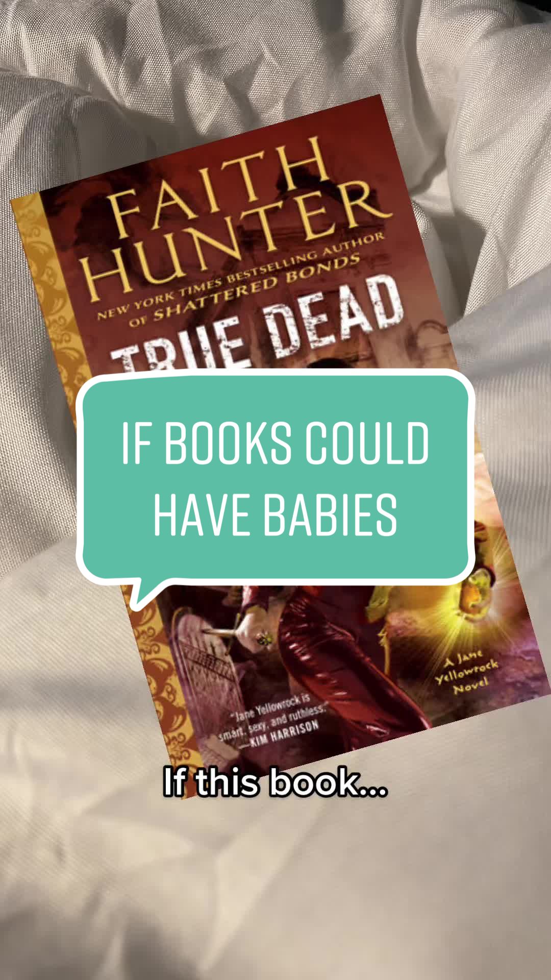 @Lori Collier Writes UF 🧟♂️