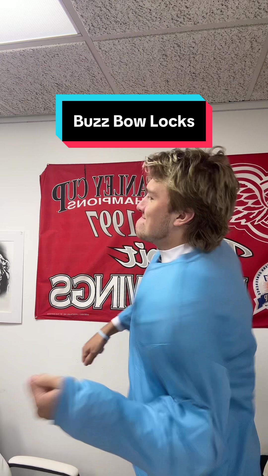 @Buzz Hockey Clothing