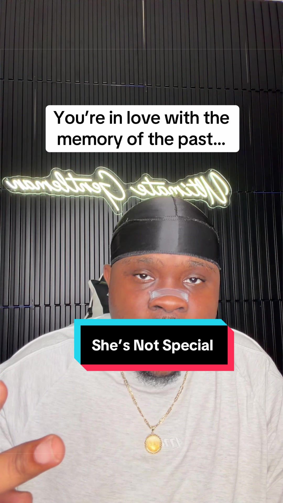 @The Ultimate Gentleman