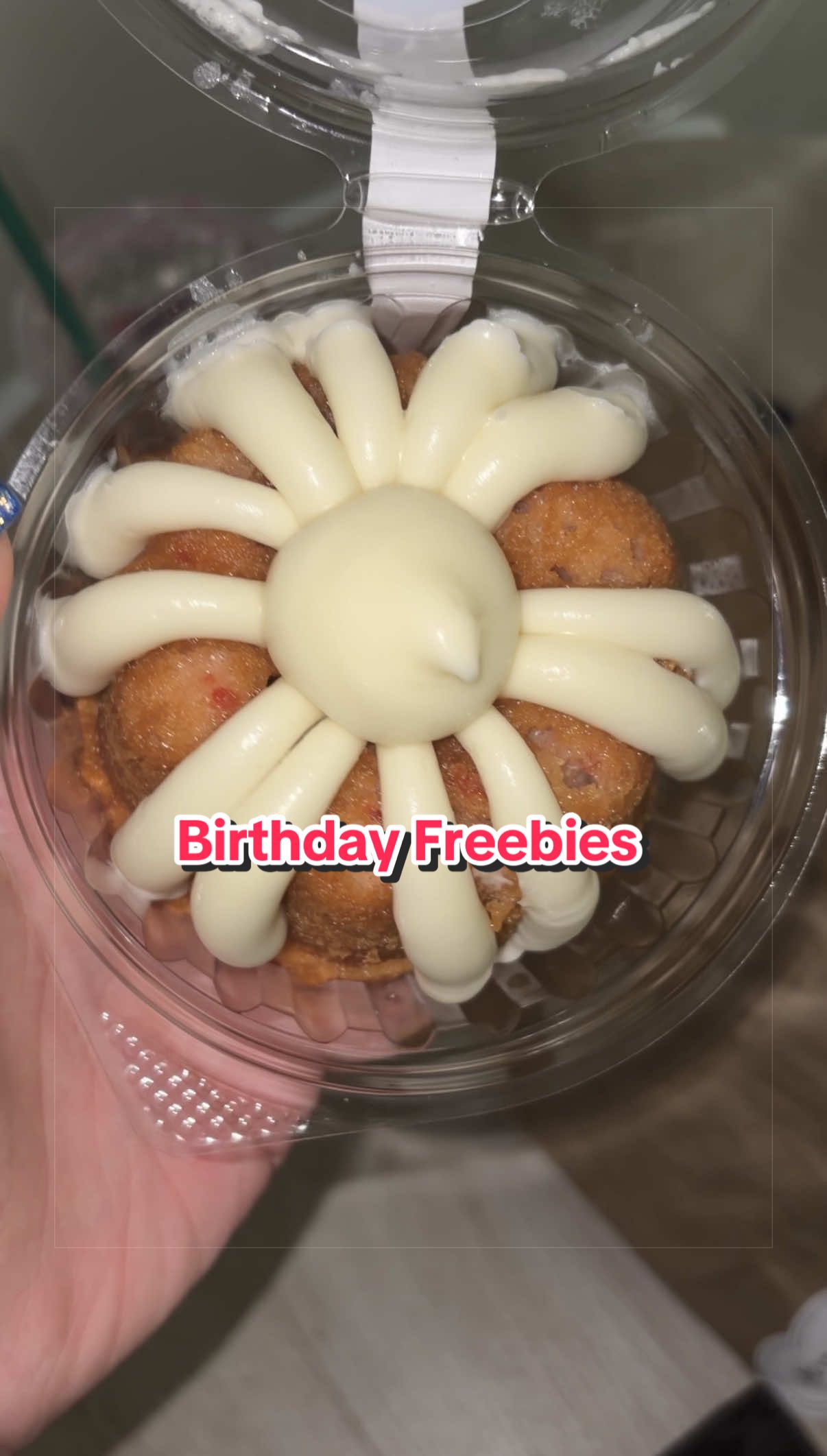 @TheTravelingFoodie