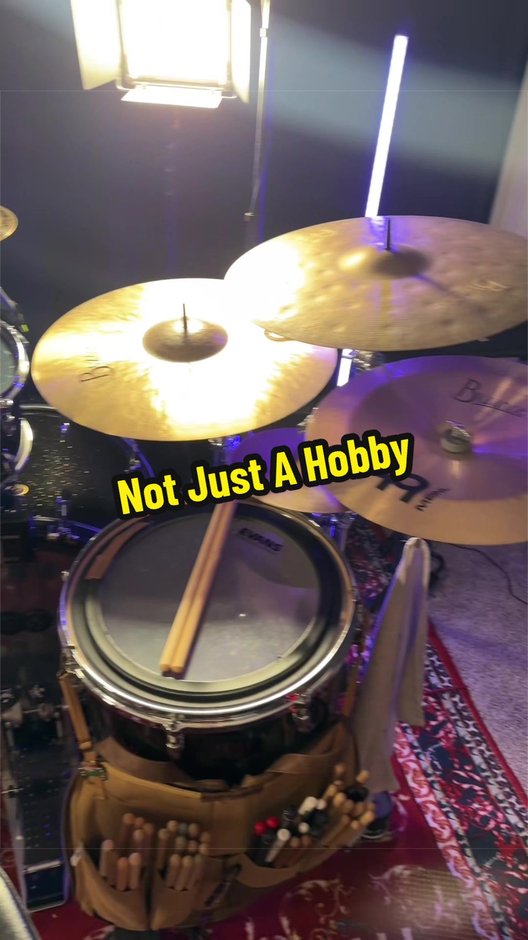 @MrDrummerJoe