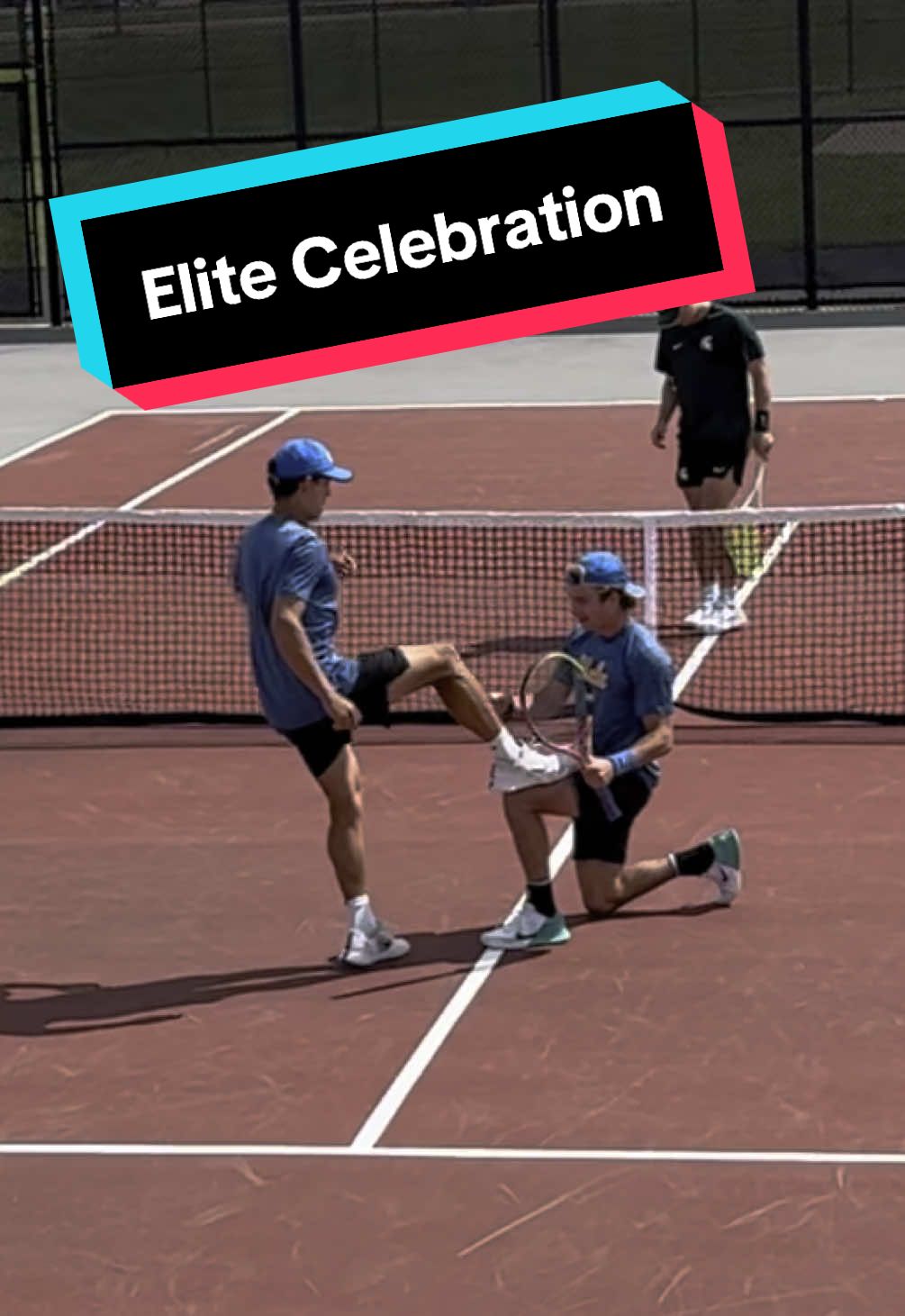 @Cracked Racquets