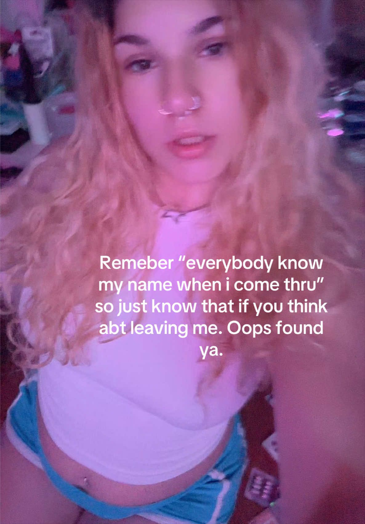 @ella🦋