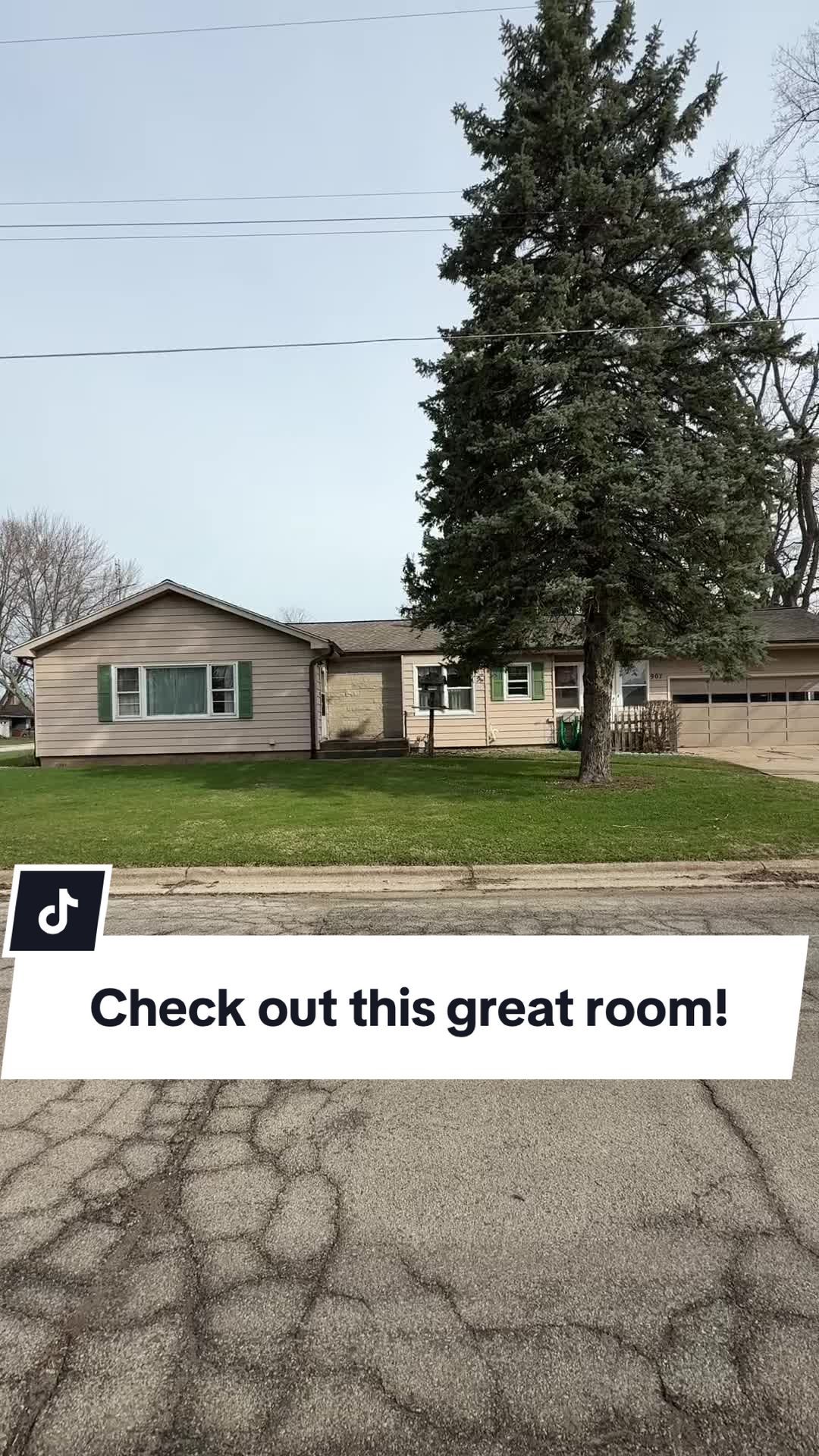 @Ashlan Siford, Realtor