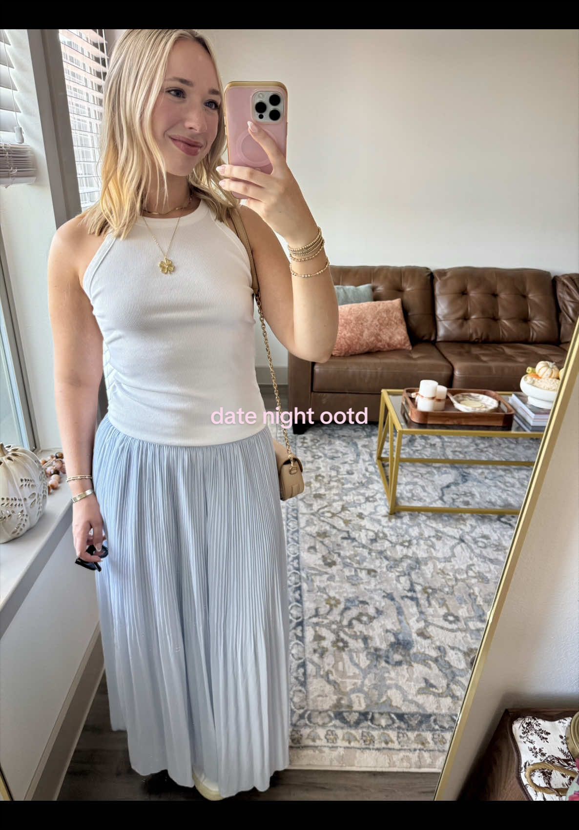 @Nora Schneider