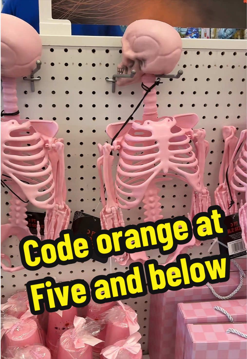 @tannieloveshorror