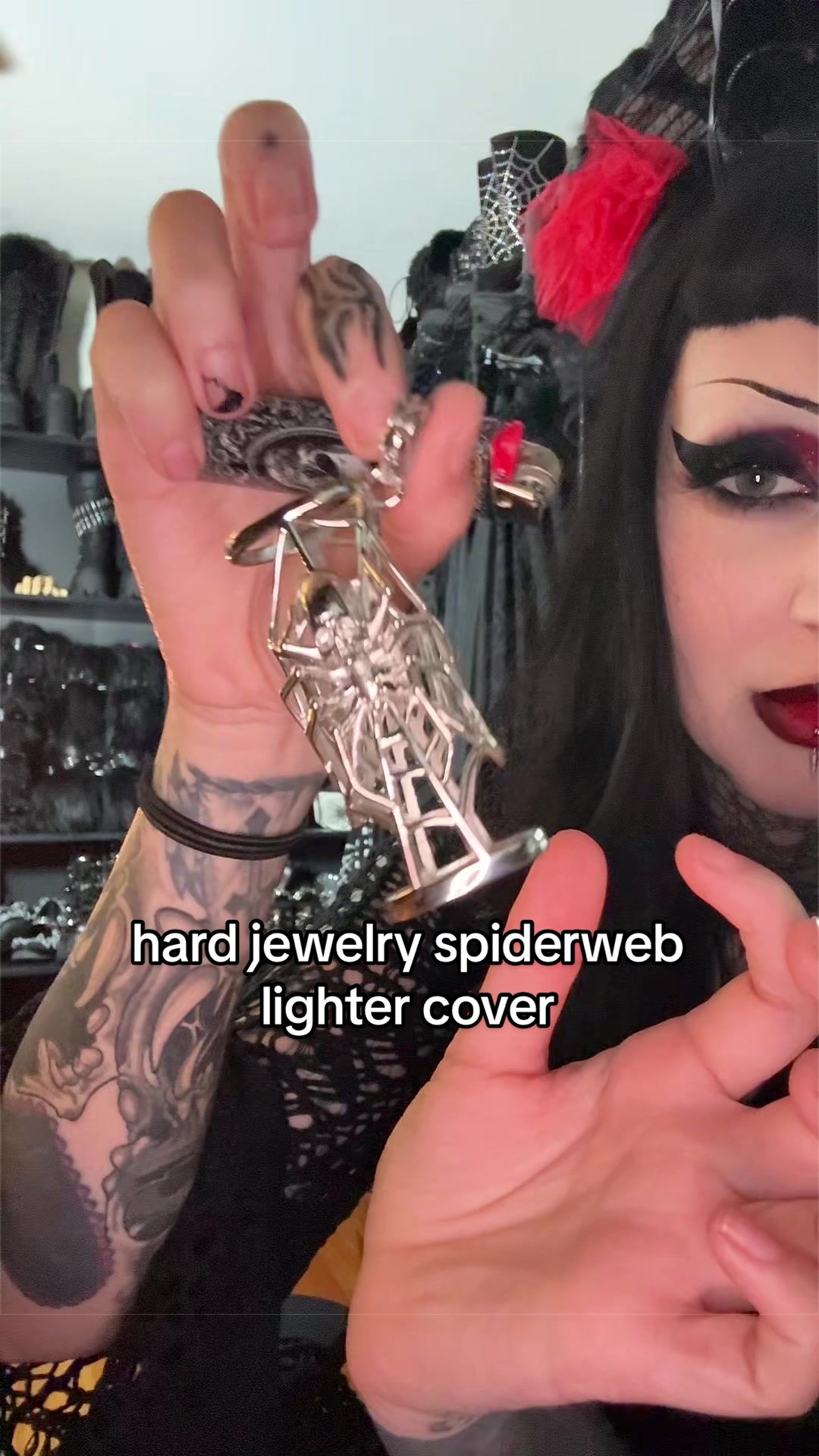 @☠︎︎HORRORHAILEY☠︎︎