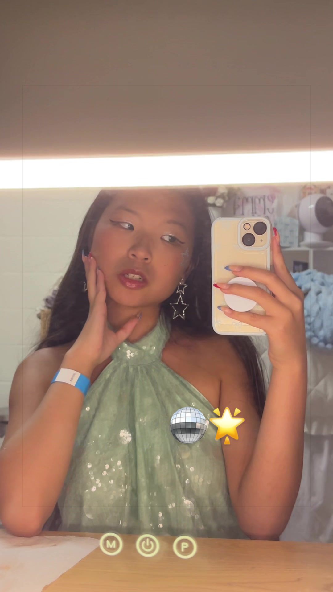 @Emma ♡︎