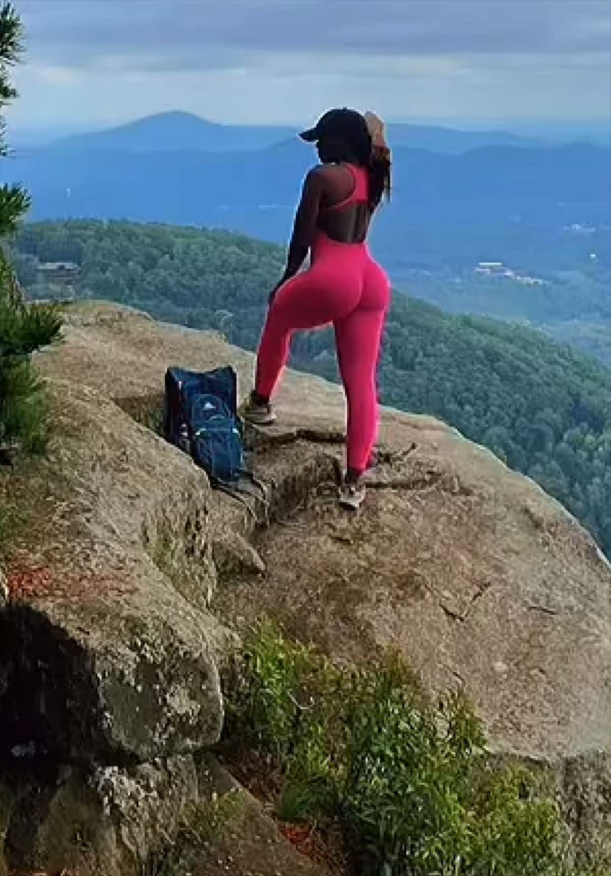 @Sincerelylajoie🎀