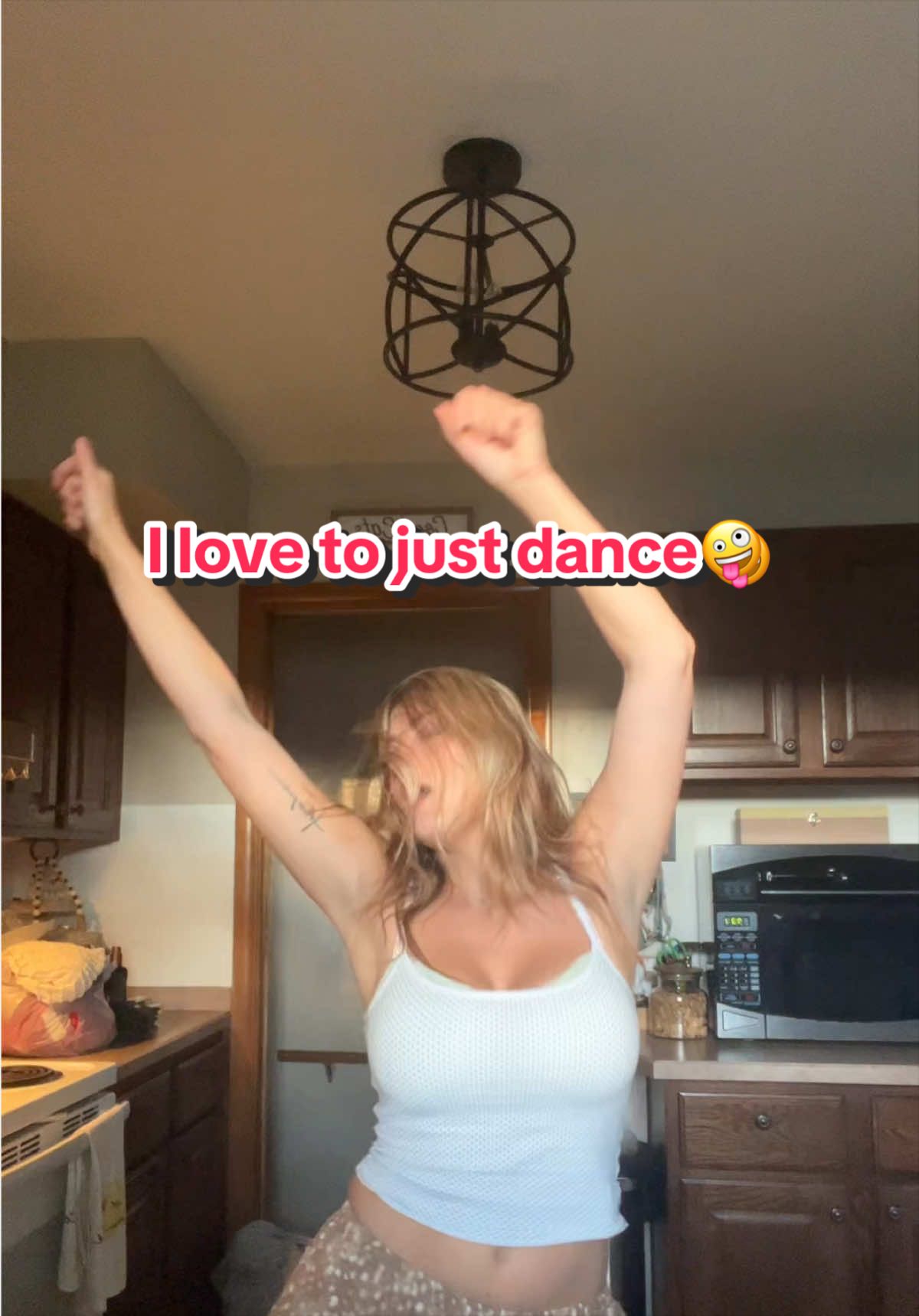 @Jewels_Ann
