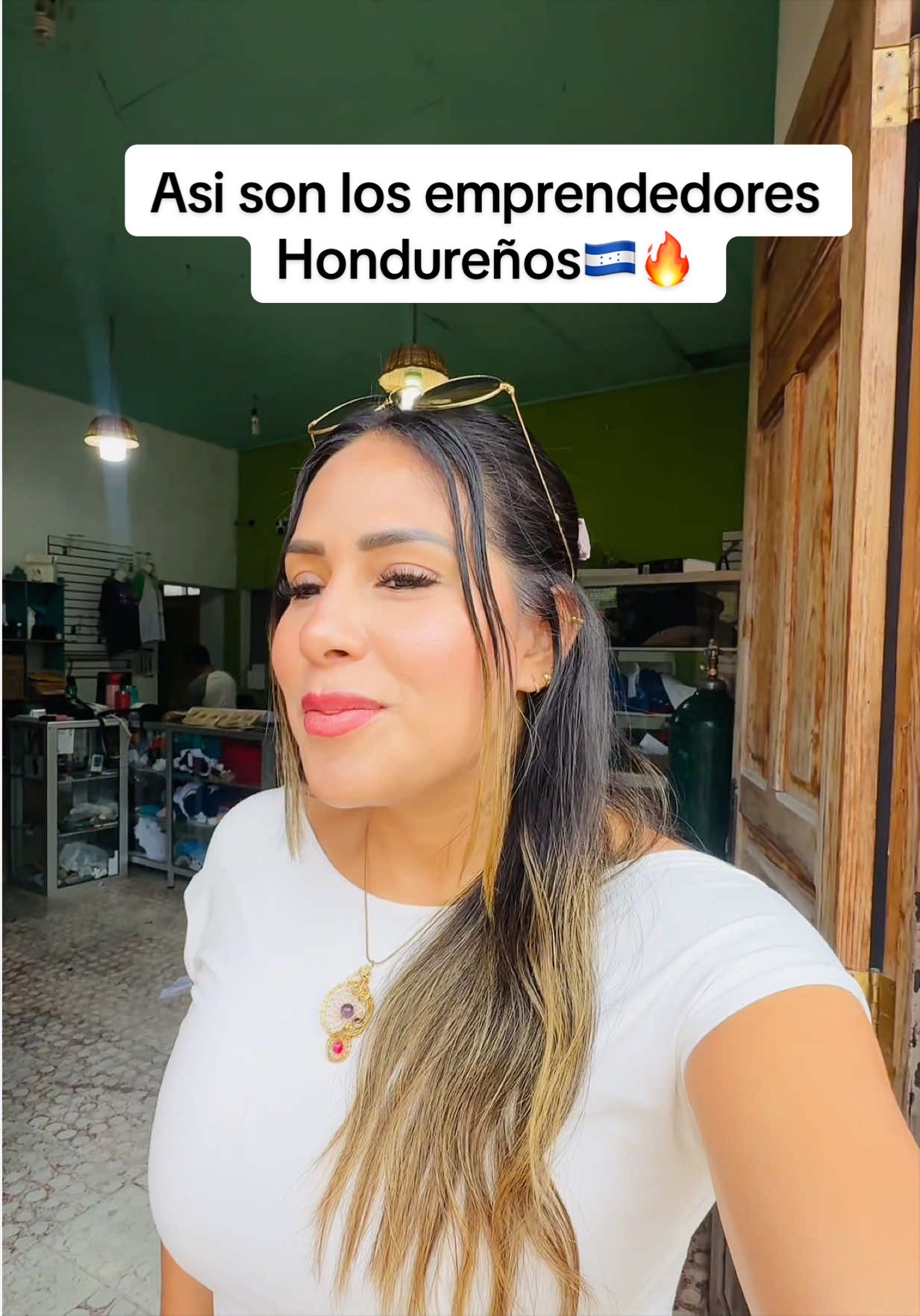 @Lauxelmundo🇨🇴💙🩵🤍🌋 🏝️