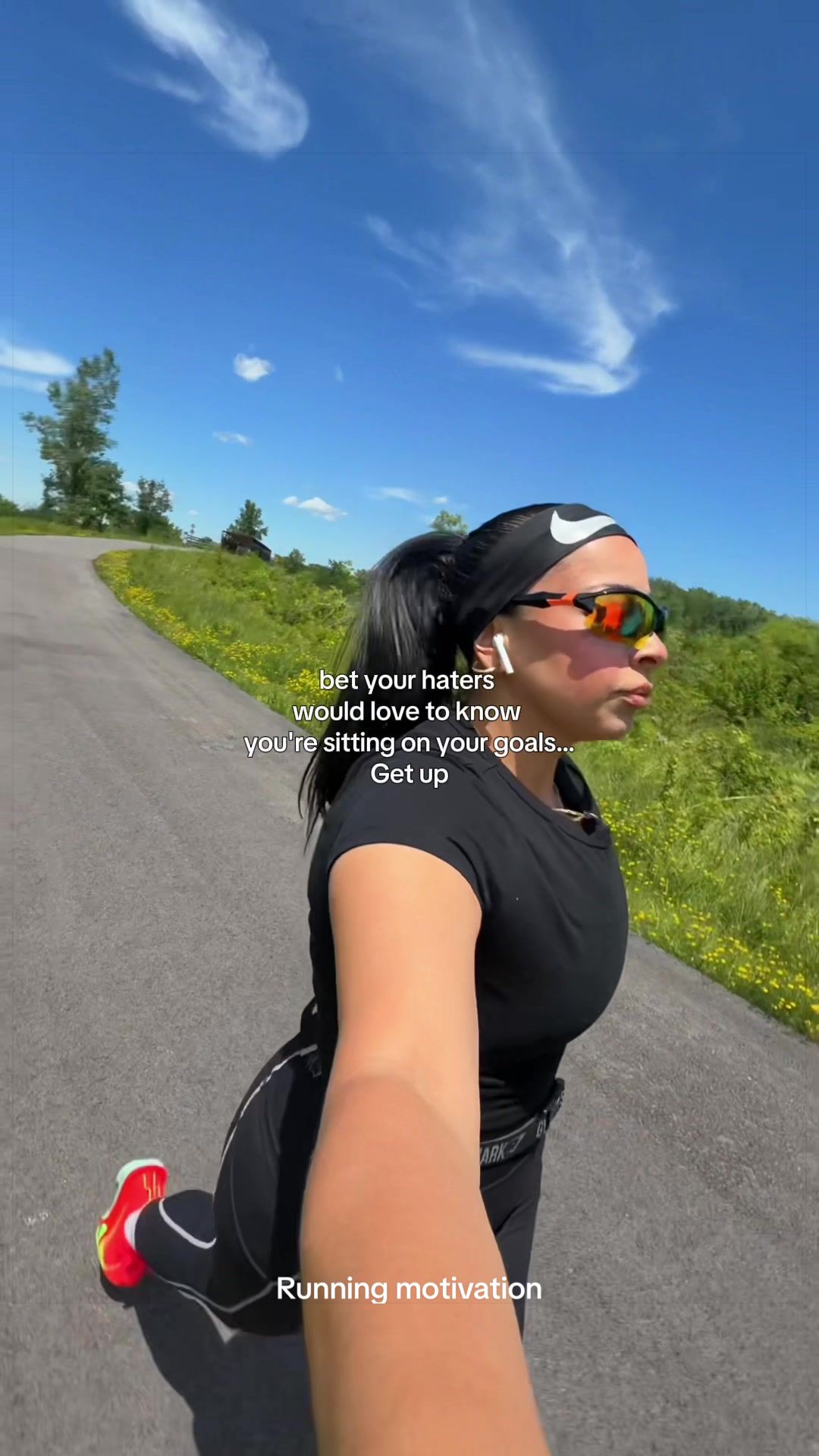 @ℕ𝕪𝕔𝕠𝕝𝕖| Runner |Gym+Mami