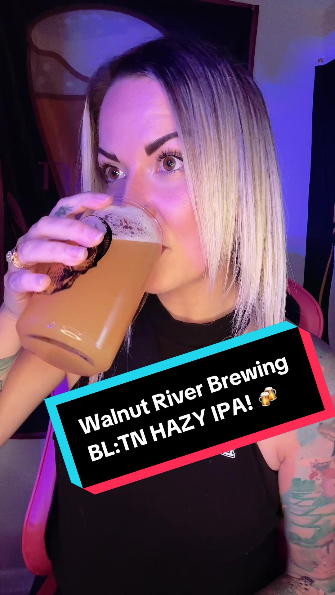 @thecraftbeergirl • 🍻Brooke🍻