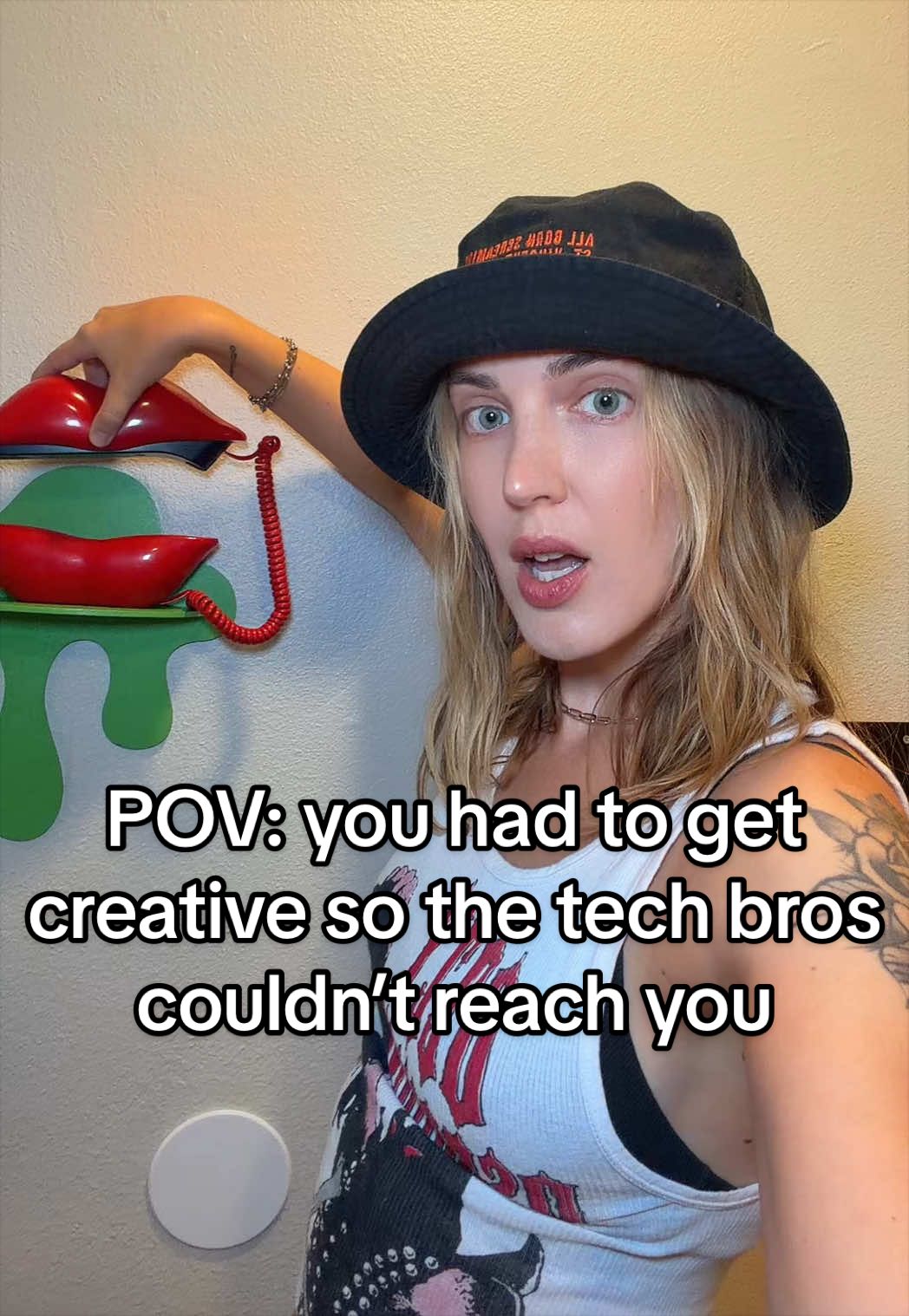 @Bee