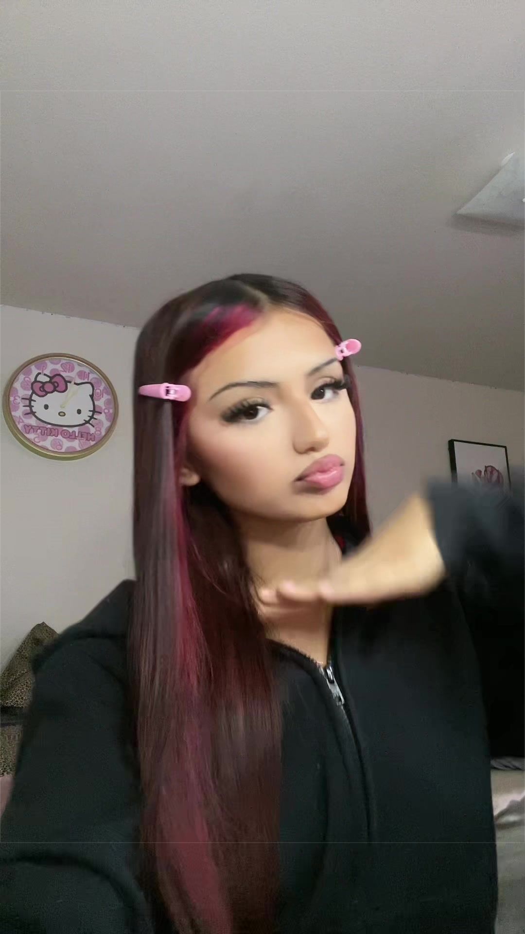 @𝐌ꨄ