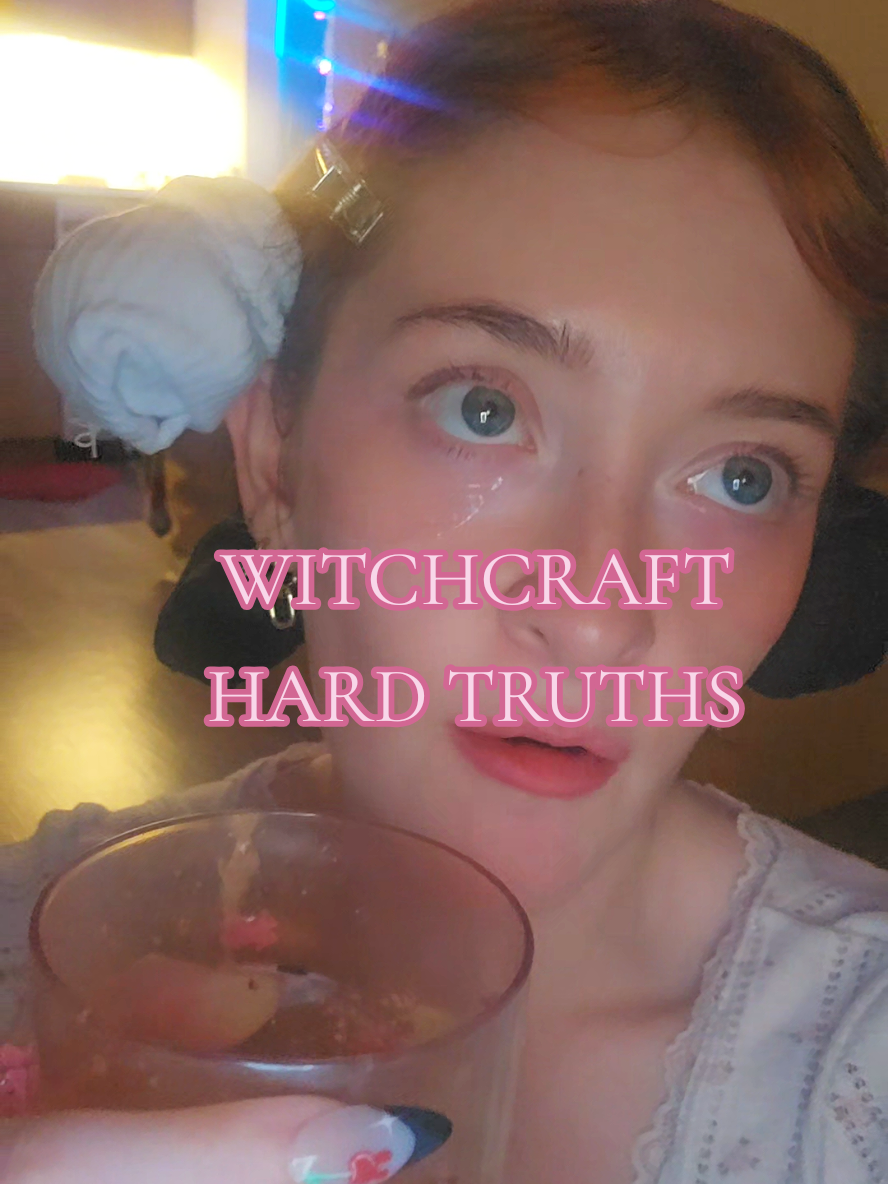 @Daphne 🧚♀️🔮✨️