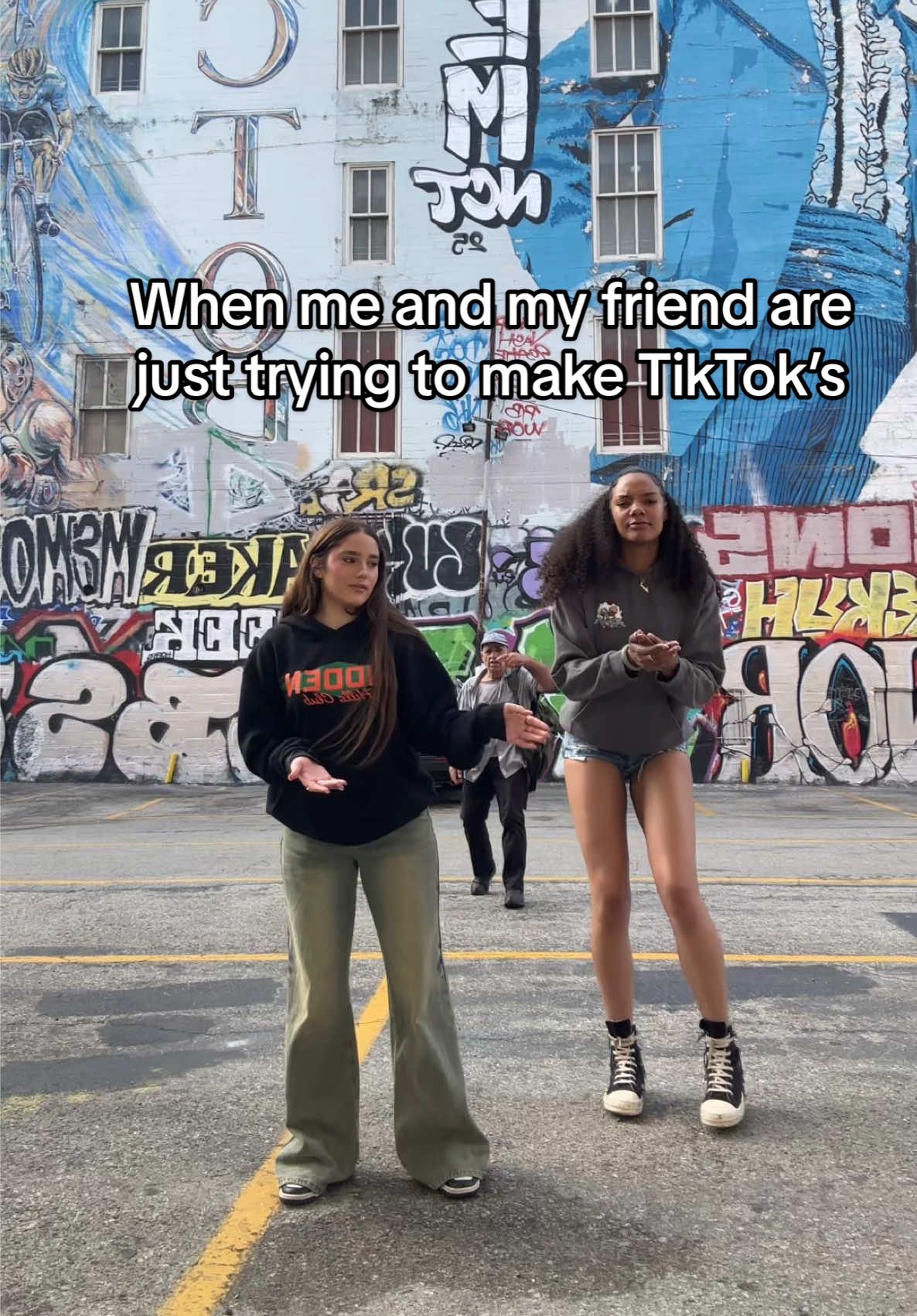 @AlanaRaihn