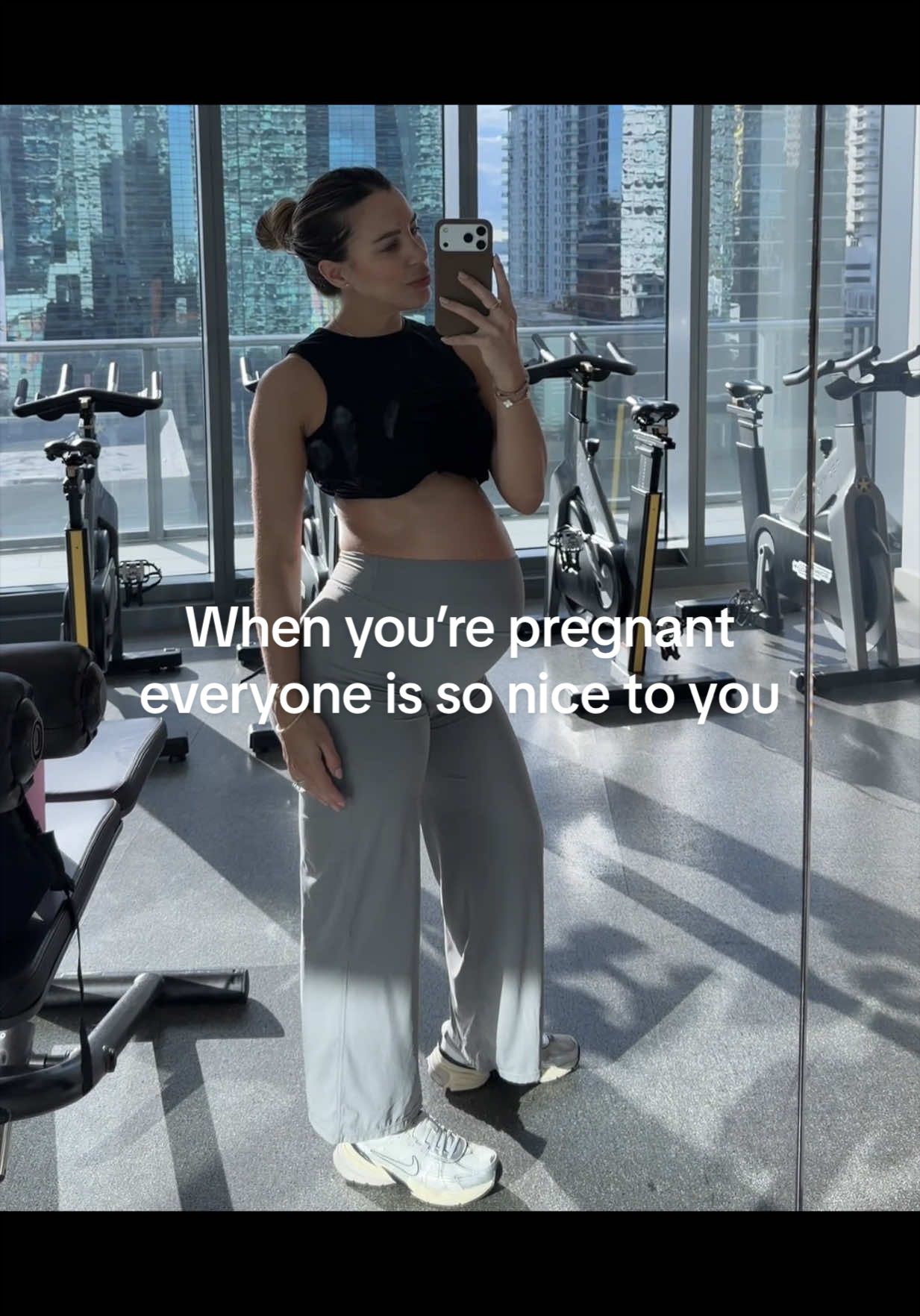 @CLAUDIA ACANDA