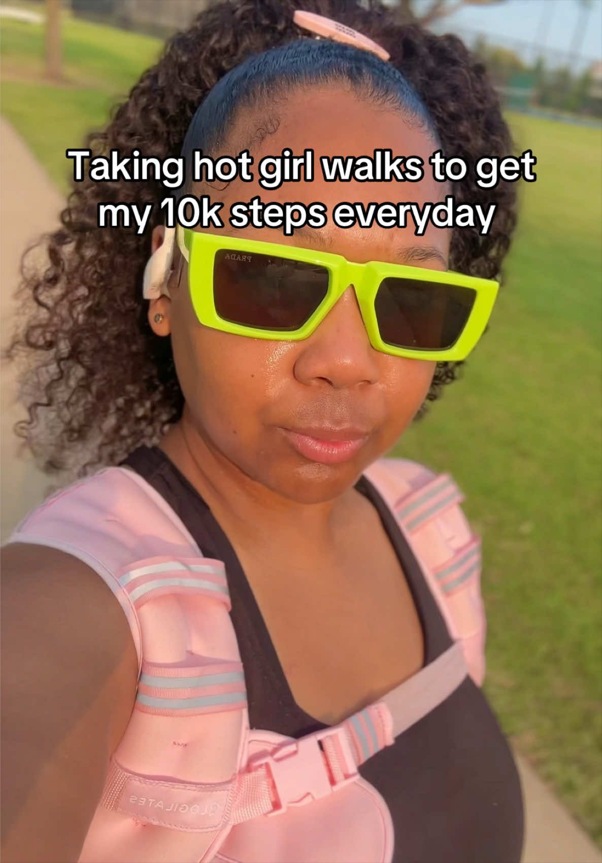 @Monique