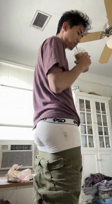 @Sagging Pants MEDIA
