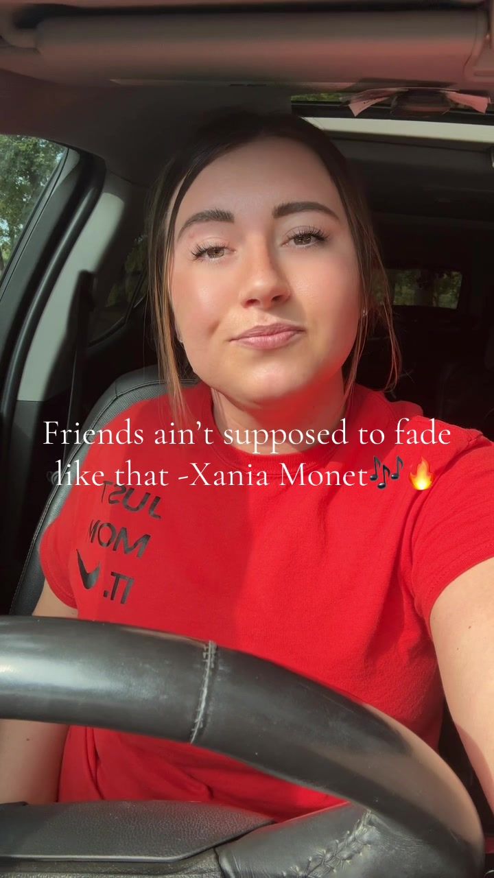 @Amanda | Mom of 3⚡️
