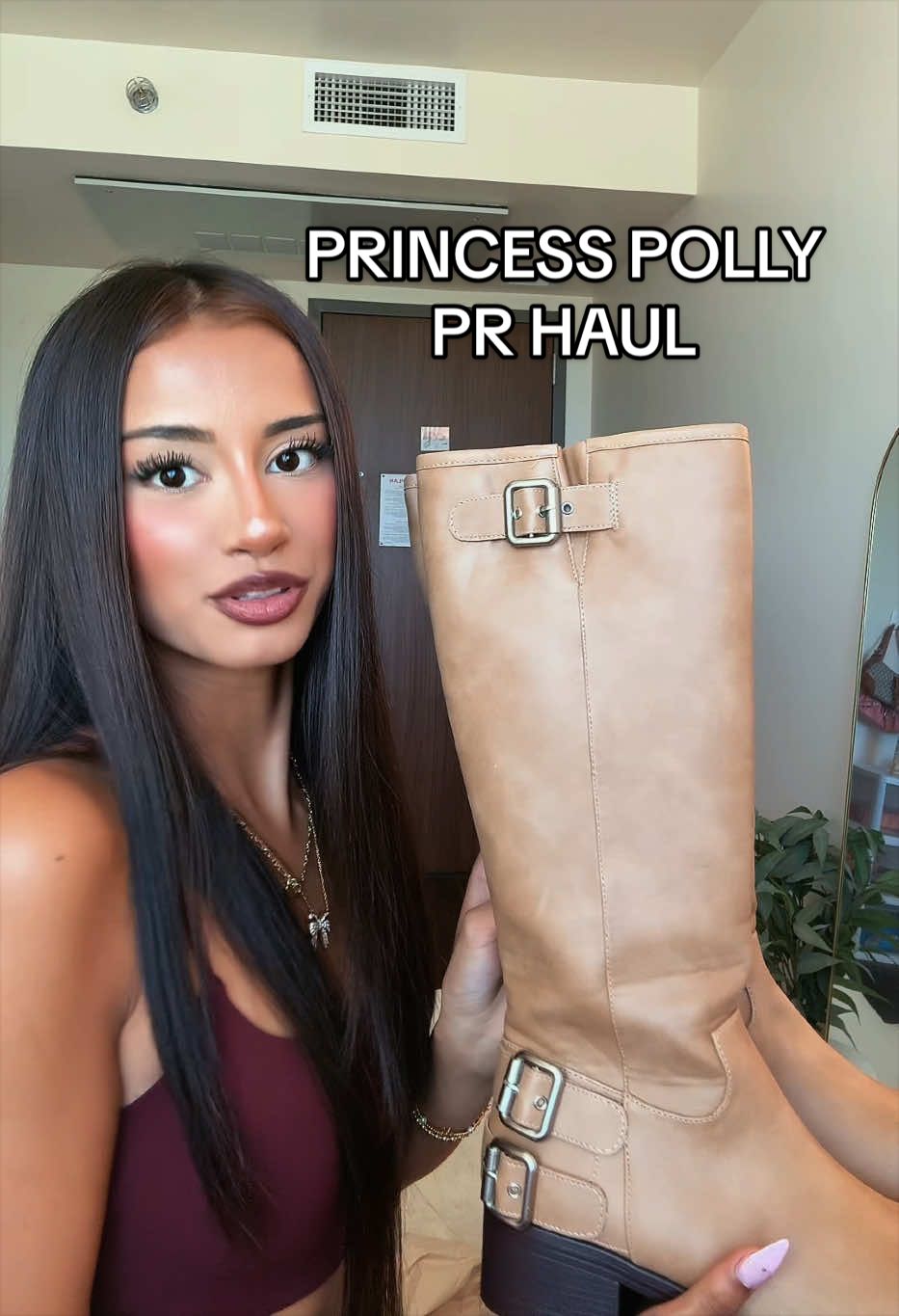 @noraisasillygal