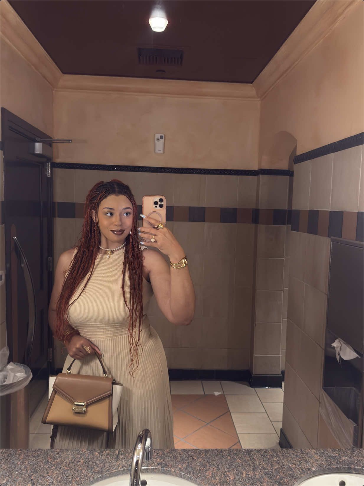 @Tea LaN&eacute; 🪷