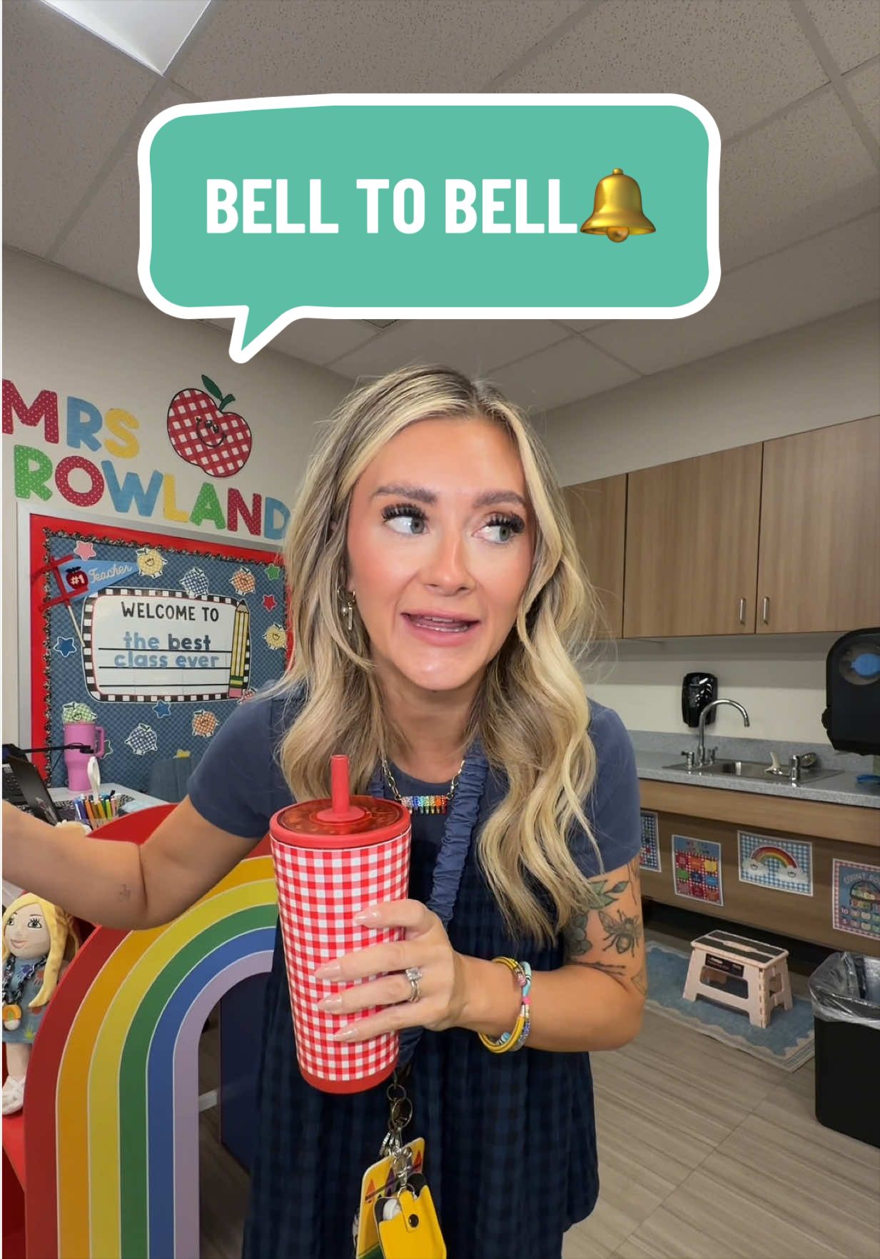 @Hales | boy mom | Teacher