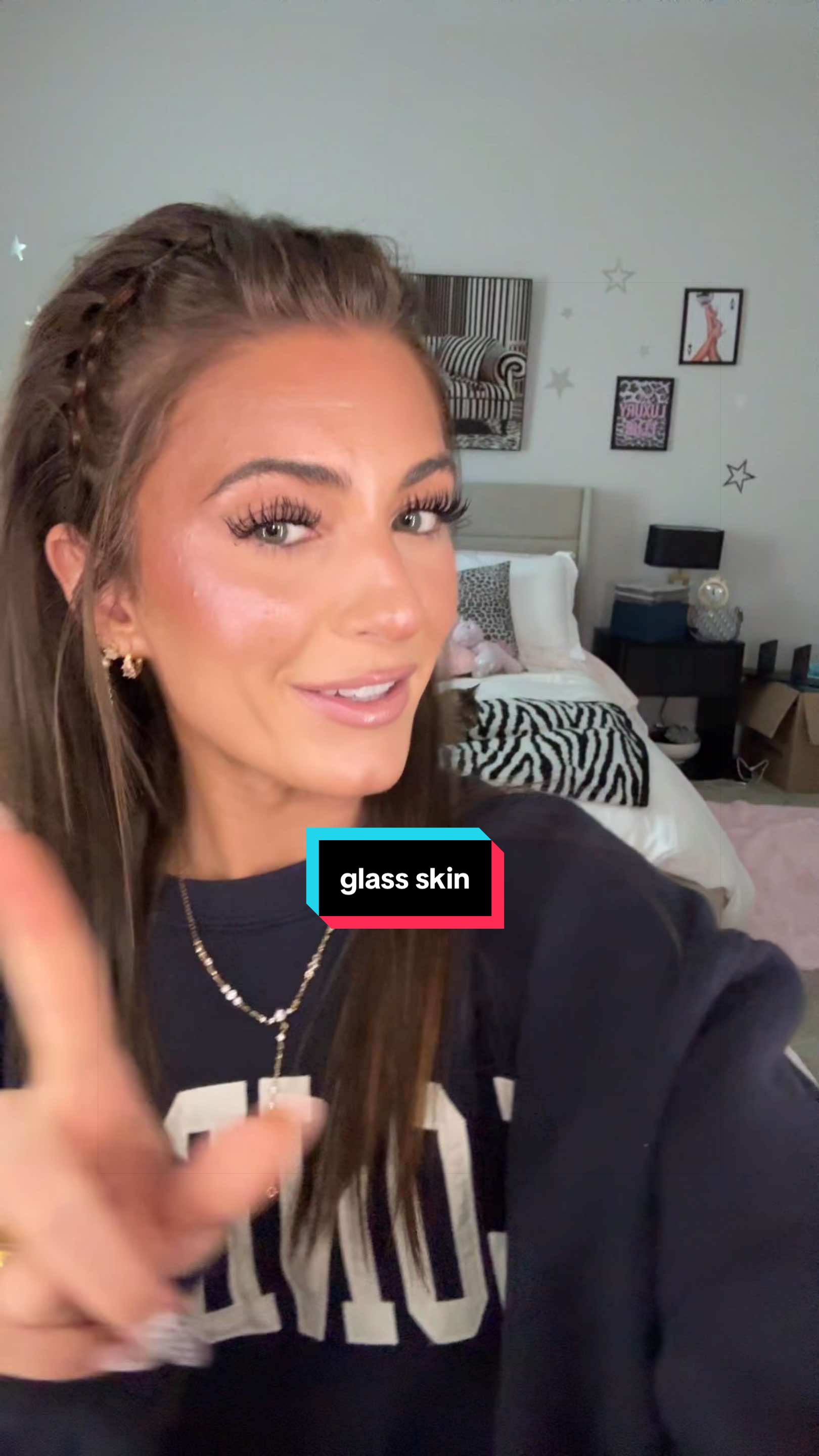 @thelilymaxwell_