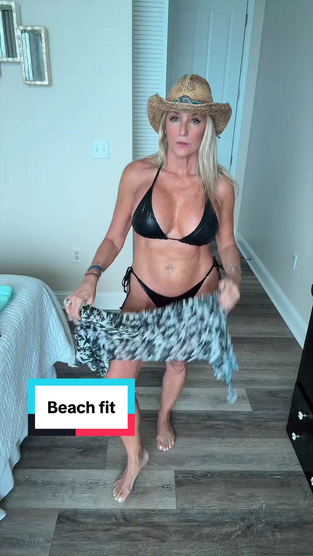 @Alipea4444