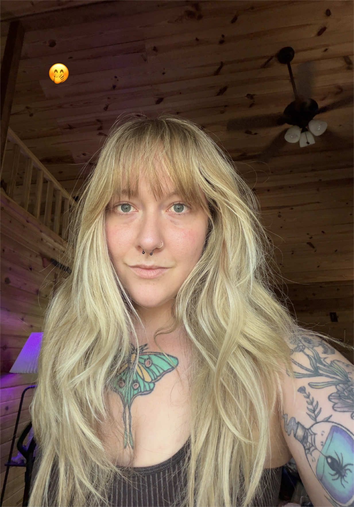 @earthlyemily