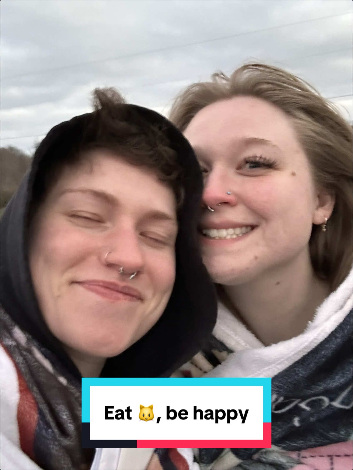 @Kirsten🏳️&zwj;🌈