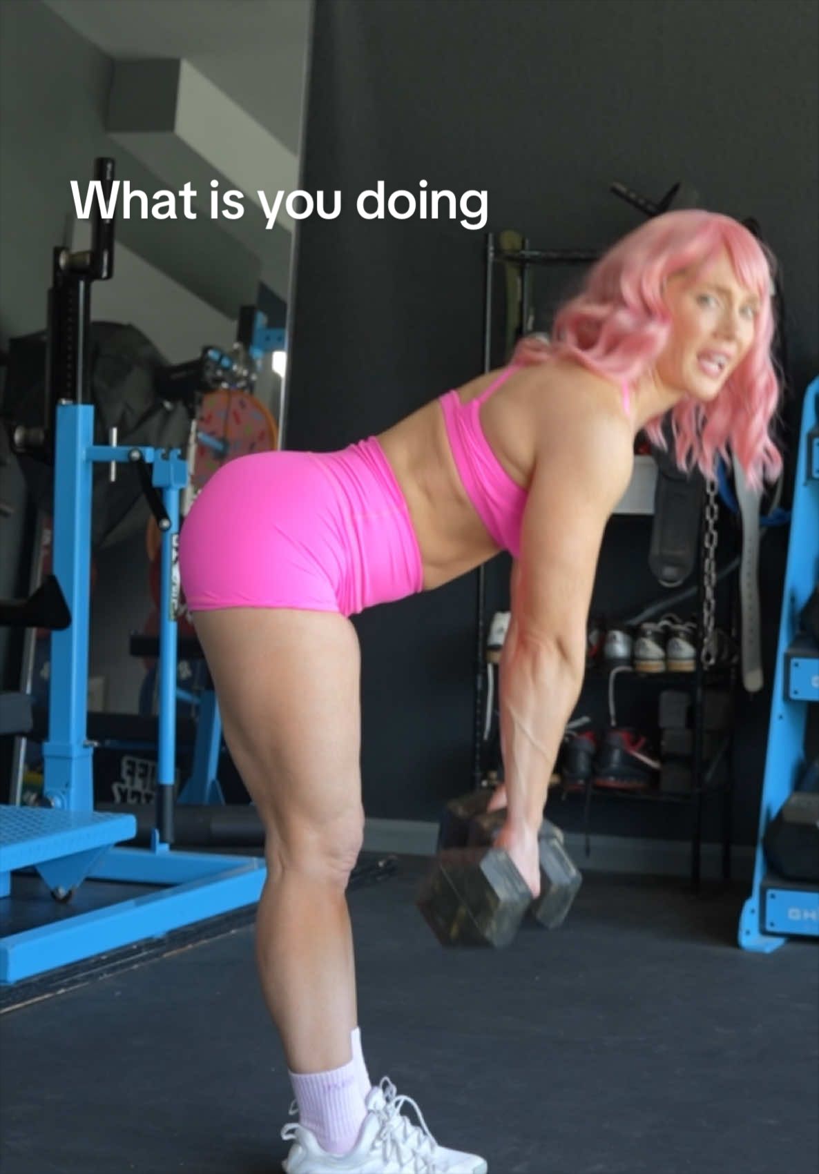 @megsquats