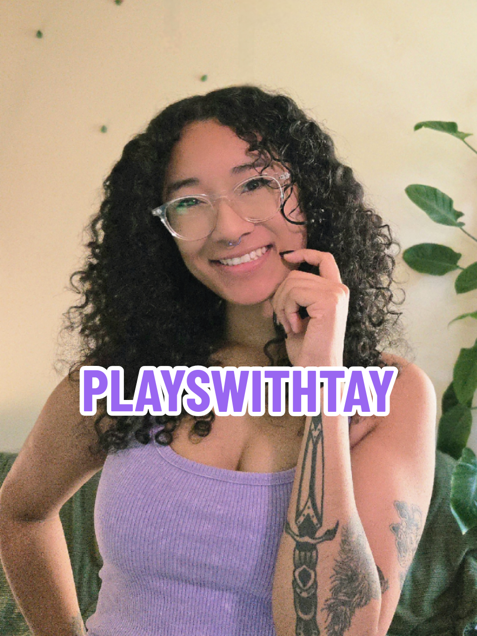 @playswithtay
