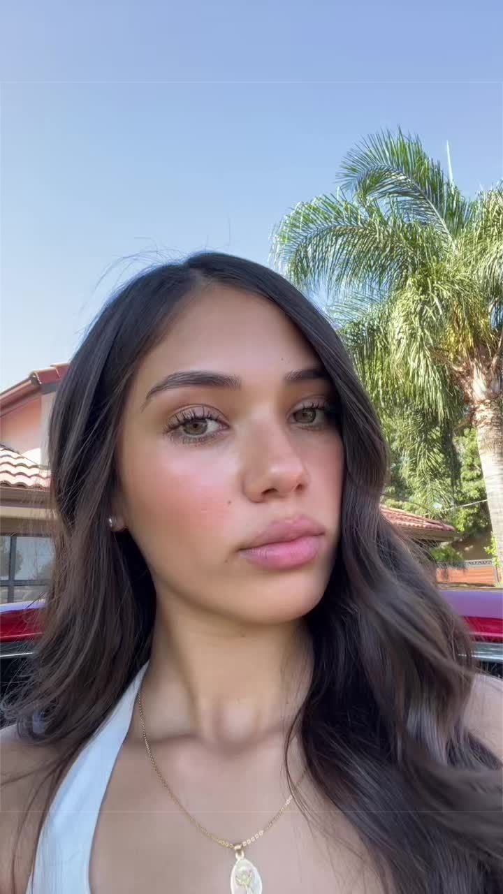 @supersecret._soph